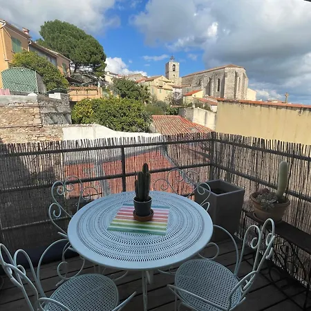 Spacieux Duplex, Vue Et Belle Terrasse